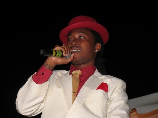 Dominica 2014 calypso king dice